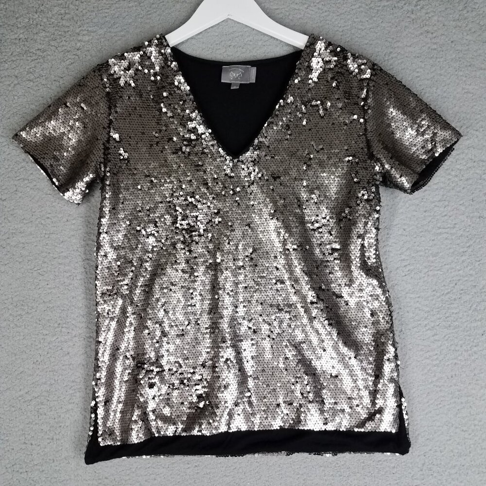 Vanessa Virginia Full Sequin Shirt Women's XS Gray Shiny Holiday New Year V-Neck